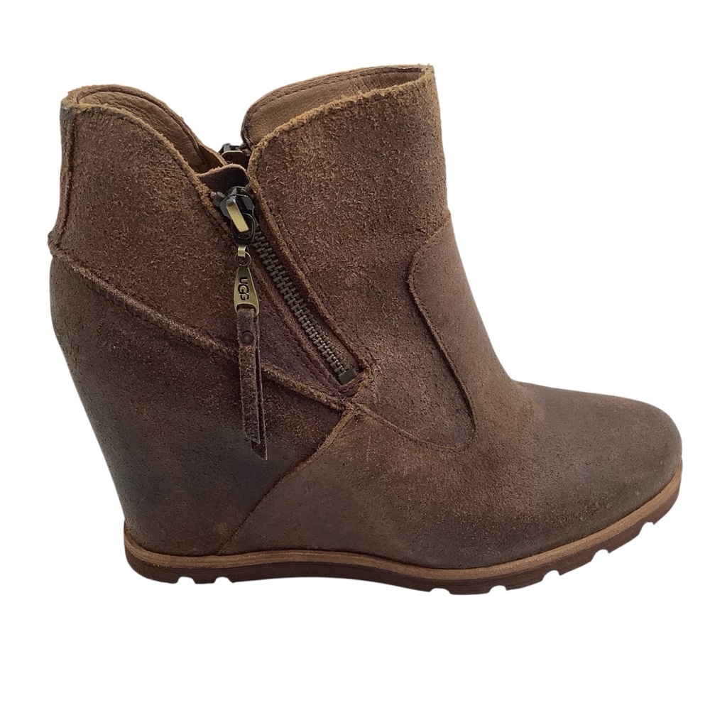 {UGG} Myrna Ankle Hidden Wedge Leather Boots
